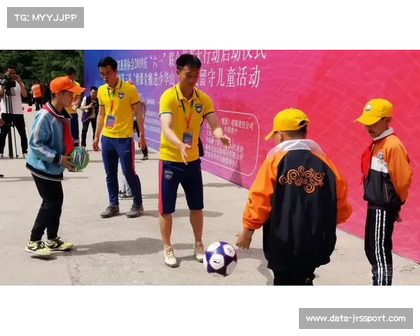 大庆乡村排球秘密基地大坑球场寒暑不歇，留守儿童以球为伴筑梦